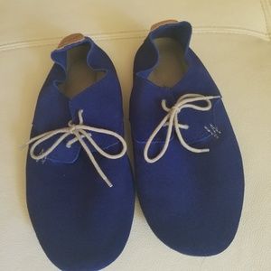Sanuk Blue Suede Flats size 7